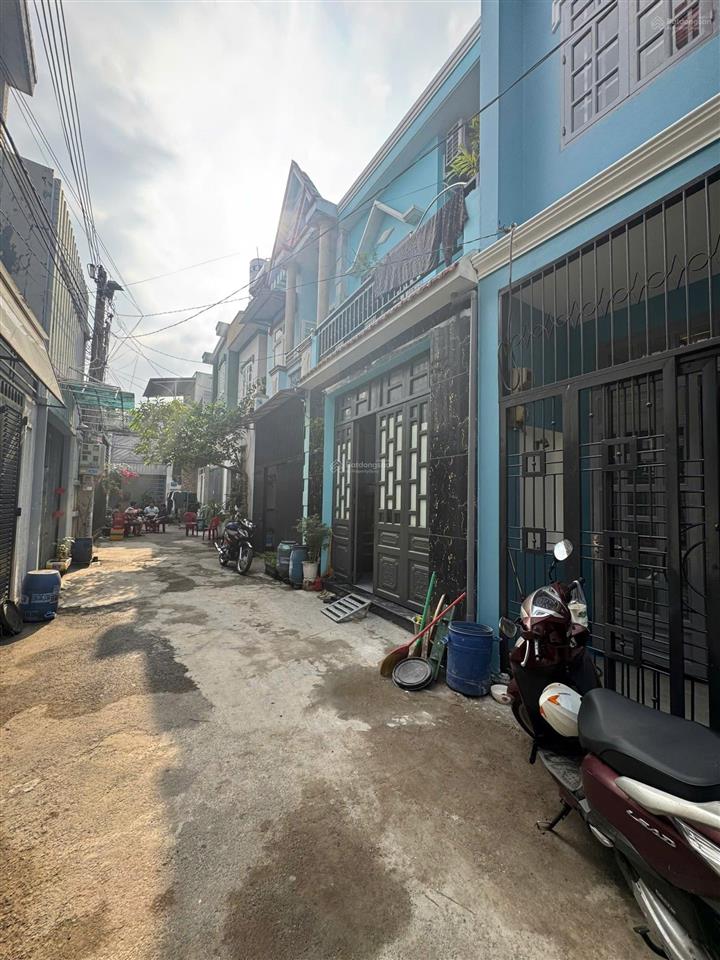 Bán rẻ nhà dĩ an sát trung tâm hành chính