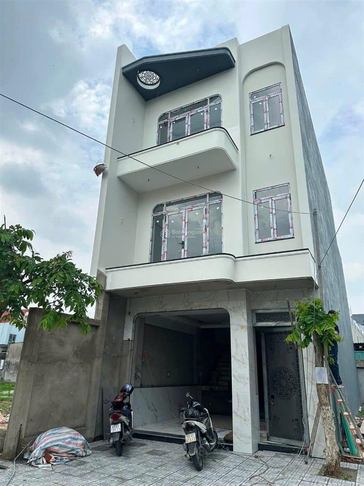 Bán nhà mới đông hòa dĩ an gần làng đại học