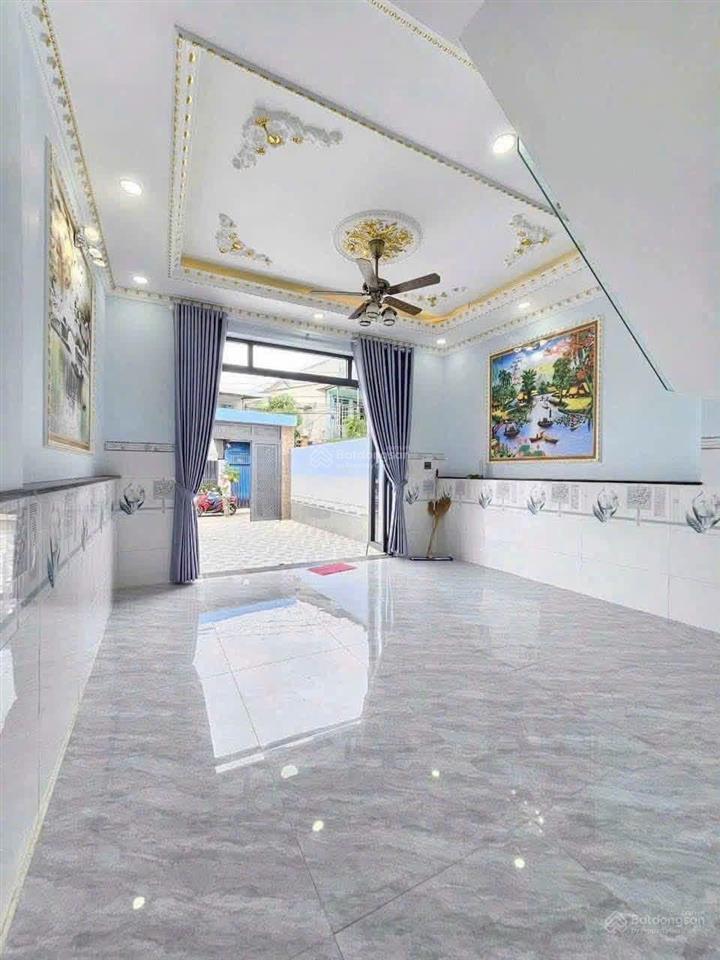 Bán rẻ nhà đông hòa dĩ an sân xe hơi 7c gần bigc go