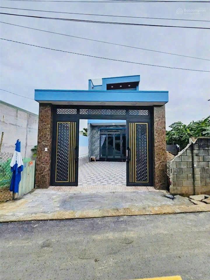 Bán rẻ nhà đông hòa dĩ an sân xe hơi 7c gần bigc go