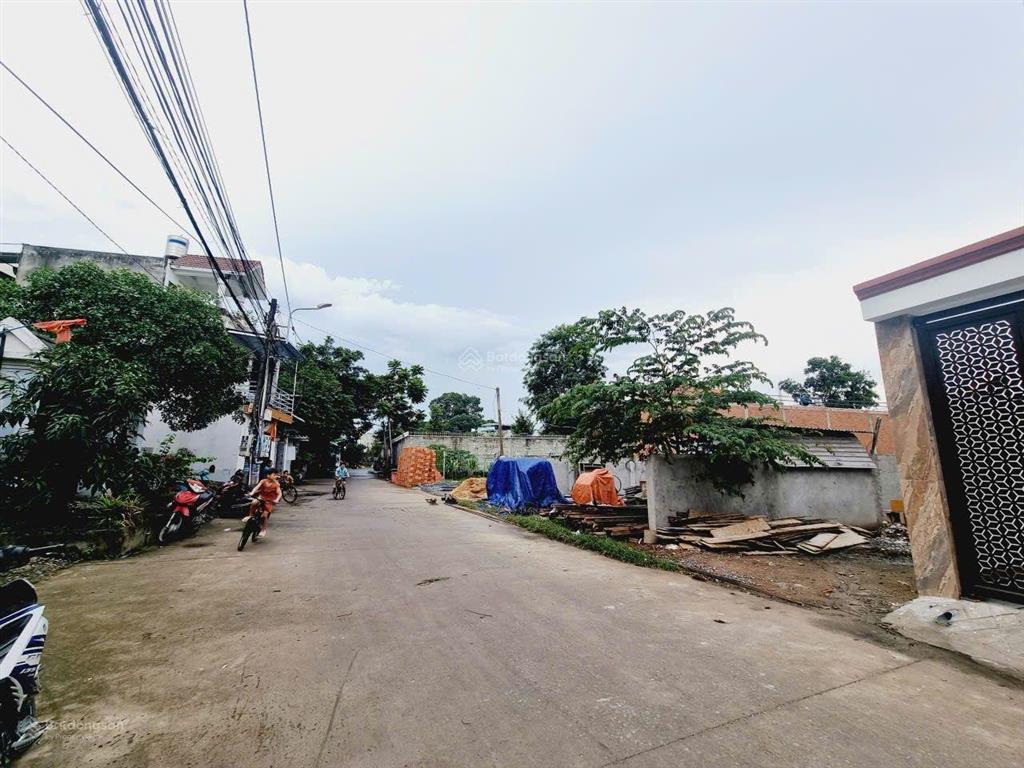 Bán nhà mới đông hòa dĩ an sát thủ đức