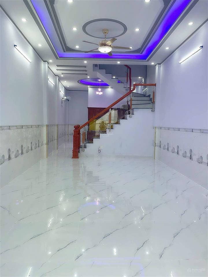 Bán nhà mới hoàn thiện tân đông hiệp dĩ an gần trung tâm y tế