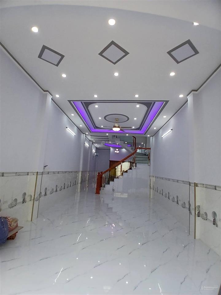 Bán nhà mới hoàn thiện tân đông hiệp dĩ an gần trung tâm y tế