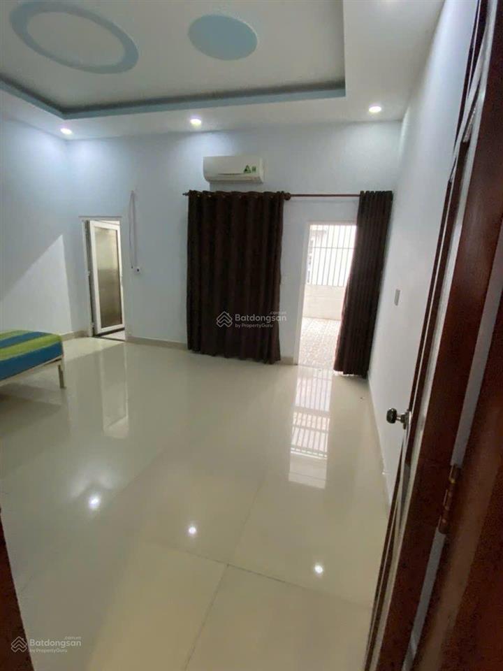 Bán rẻ nhà trung tâm hành chính dĩ an