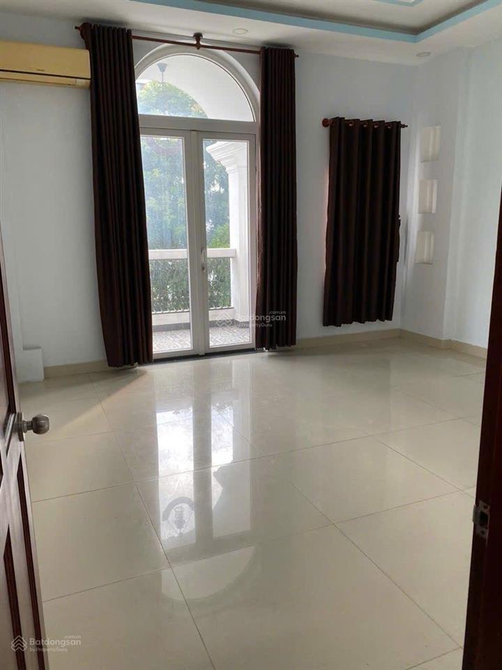 Bán rẻ nhà trung tâm hành chính dĩ an