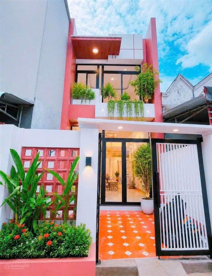 Bán rẻ nhà đông hòa dĩ an thông thoáng