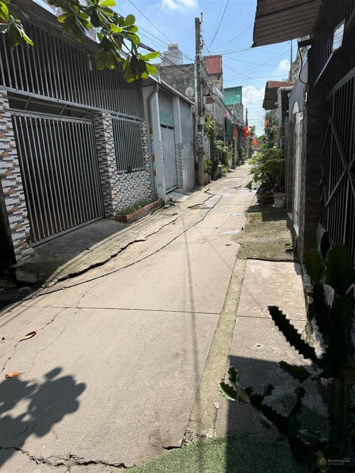 Bán rẻ nhà đông hòa, dĩ an, gần làng đại học