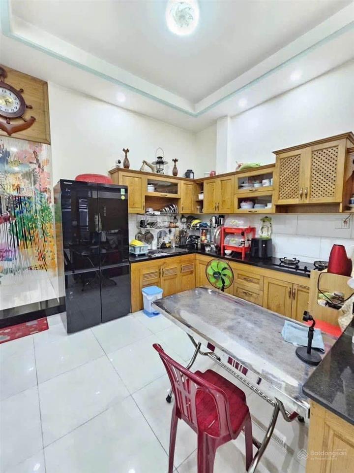 Bán nhà phố mặt tiền kinh doanh đông hòa dĩ an