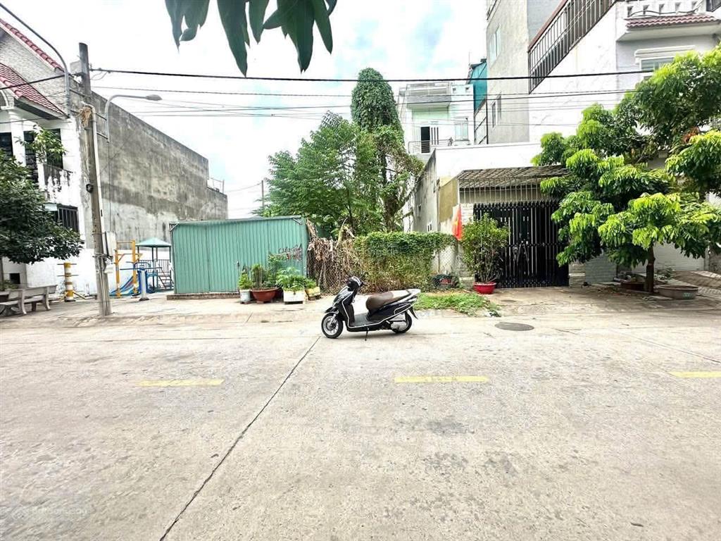Bán rẻ đất trung tâm hành chính dĩ an