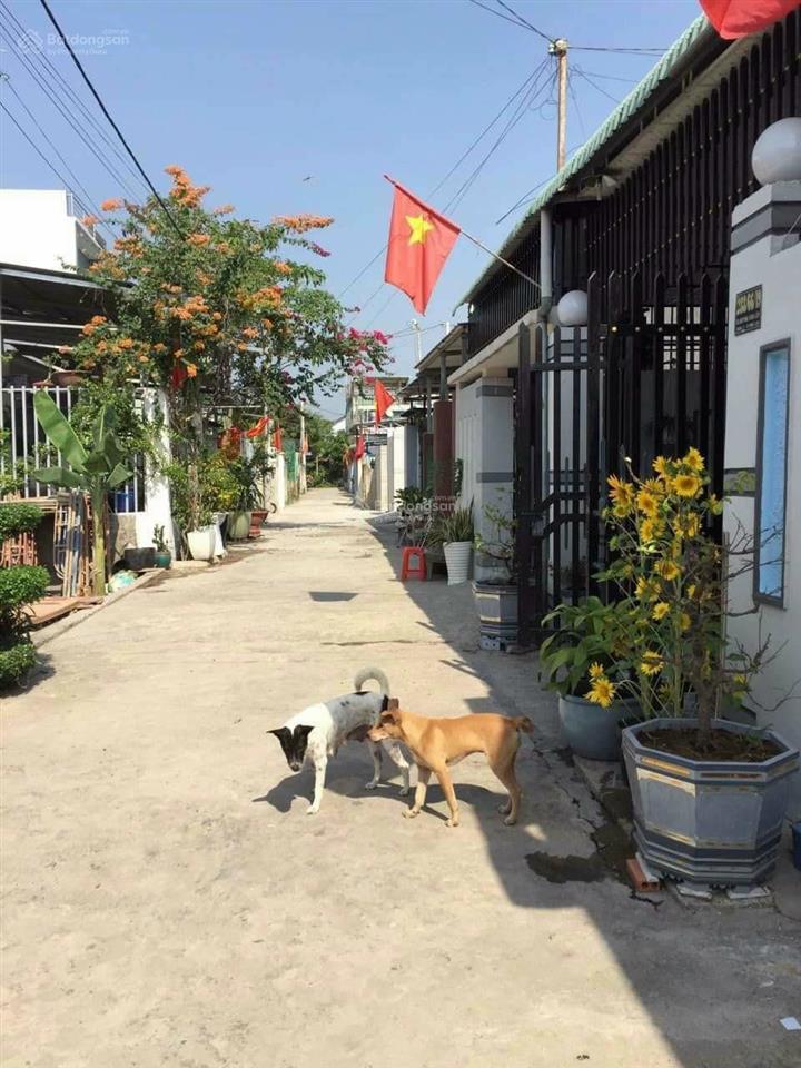 Đất phú mỹ 1/ sẹc dx 02 vài bước chân tới đất