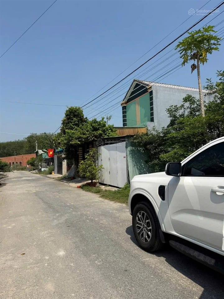 Bán đất hòa lợi sau trường đại học quốc tế miền đông, sát thành phố mới, siêu thị aeon tuyến metro.