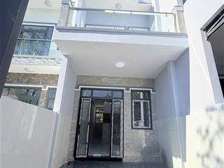 Bán nhà mới 100% gần chợ bưng cầu, tp. thủ dầu một  3pn, sân ô tô, giá chỉ 2,65 tỷ