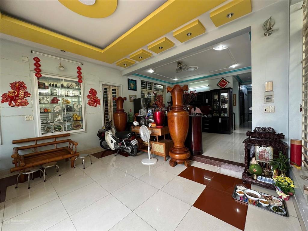 Nhà mặt tiền huỳnh văn lũy, vị trí trung tâm, giá rẻ. 0933 292 ***