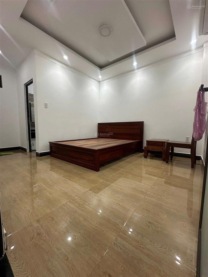 Nhà ở phú thọ ngay trung tâm thủ dầu một, giá cực rẻ. 0933 292 ***