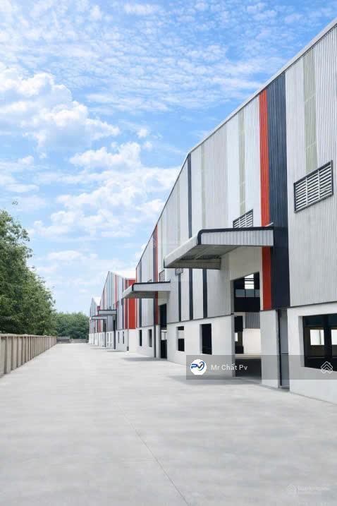 Bán hoặc cho thuê 19.337m² ( xưởng 11.284m²) giá bán 95 tỷ