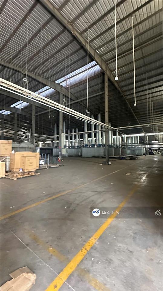 Cho thuê xưởng  ngay cảng thạnh phước, tân uyên 19.000m² nhà xưởng, 1.4 tỷ/tháng
