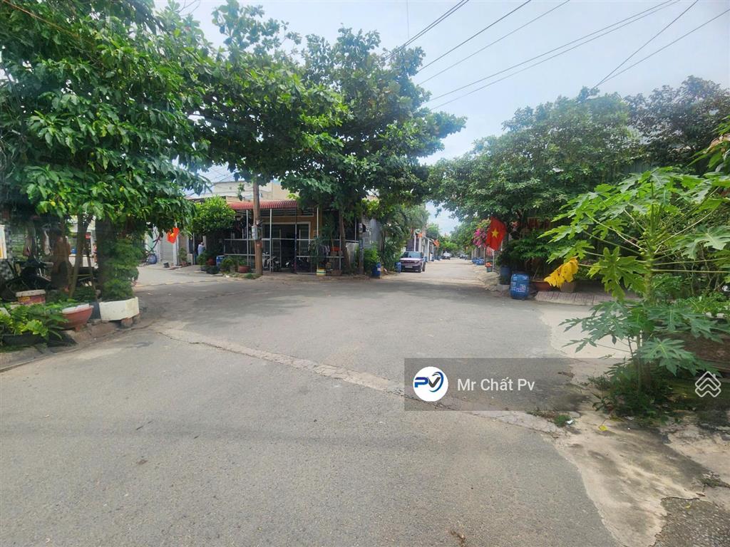 Bán dãy trọ lô góc 94m2 (đang cho thuê 7.8tr/tháng) cần bán gấp kdc hoàn chỉnh, thoát nước