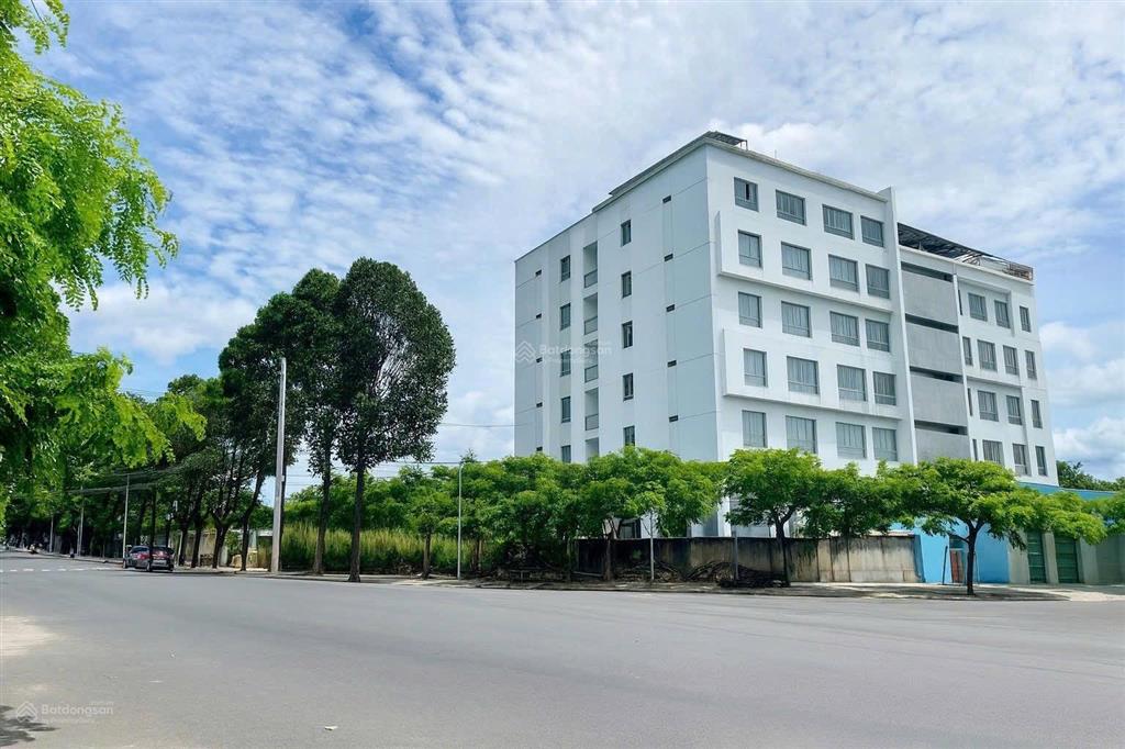 Cho thuê căn hộ 56m² chỉ với 5tr7/tháng có bãi đậu xe ô tô, không gian rộng rãi, có hồ bơi