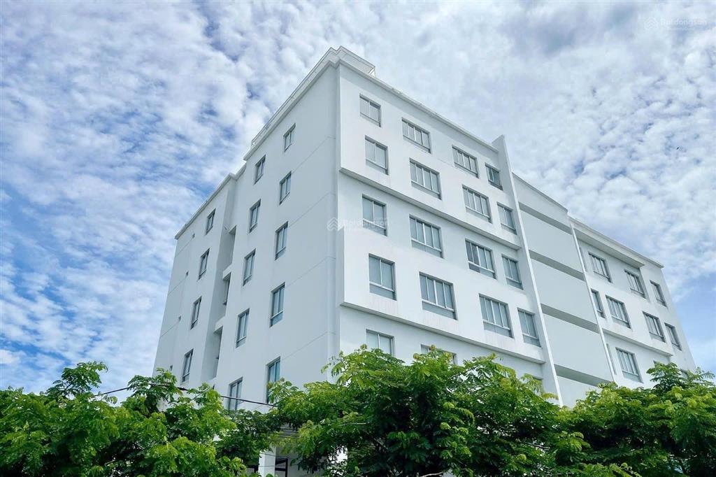 Cho thuê căn hộ 56m² chỉ với 5tr7/tháng có bãi đậu xe ô tô, không gian rộng rãi, có hồ bơi