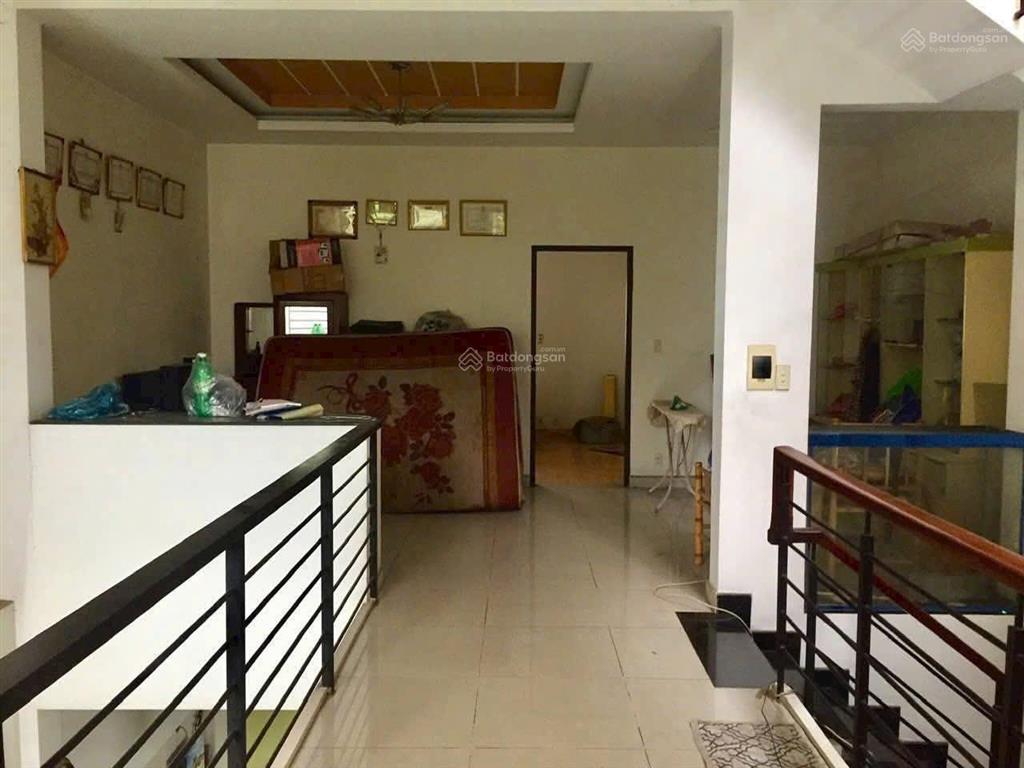 Bán nhà mặt tiền đường d2  hàng hiếm giá chỉ bằng giá trị đất, 7 tỷ 2