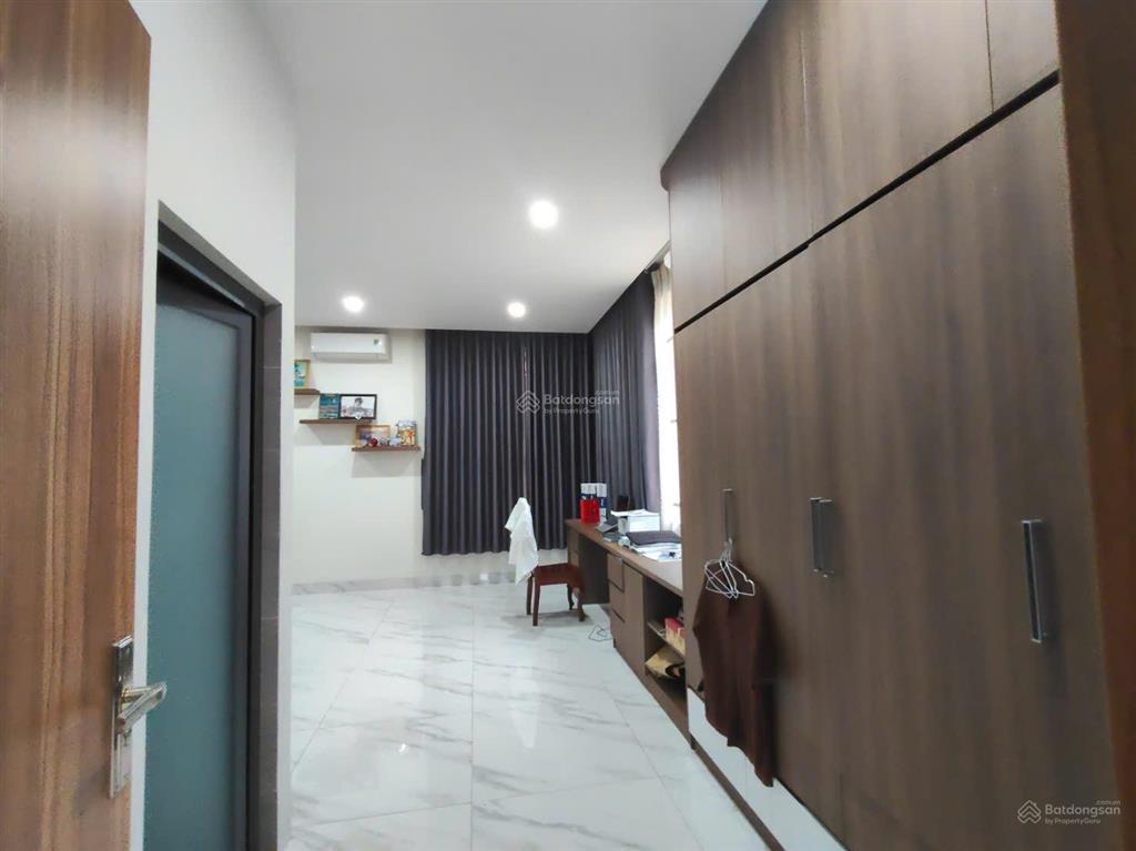 Cho thuê nr 3pn, 5wc, 100m2 giá 40 triệu tại an dương vương, phường hòa phú, tp thủ dầu một