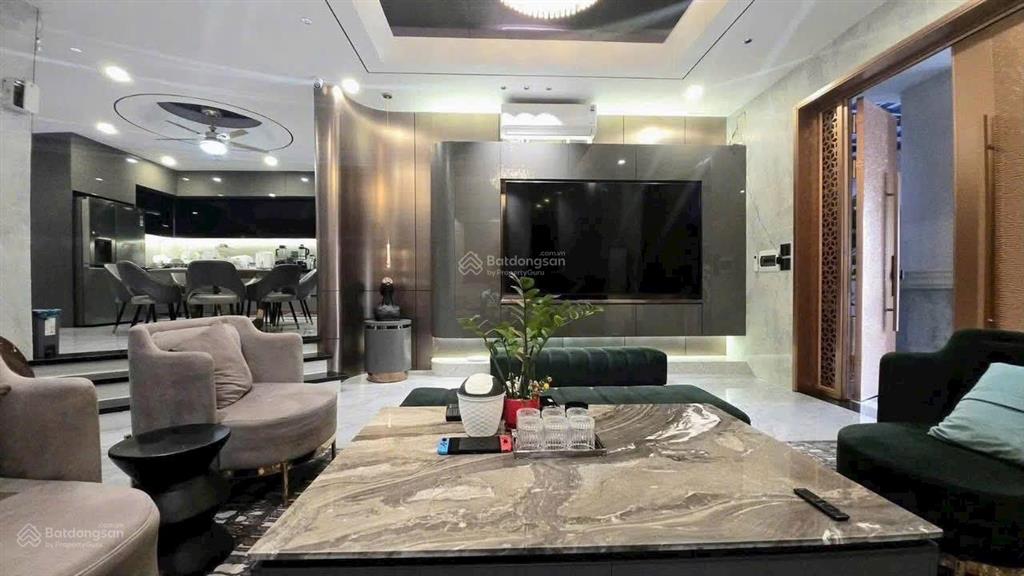 Bán nhà riêng tại đường d, chánh nghĩa, thủ dầu một, 20 tỷ, 600m2, hot!