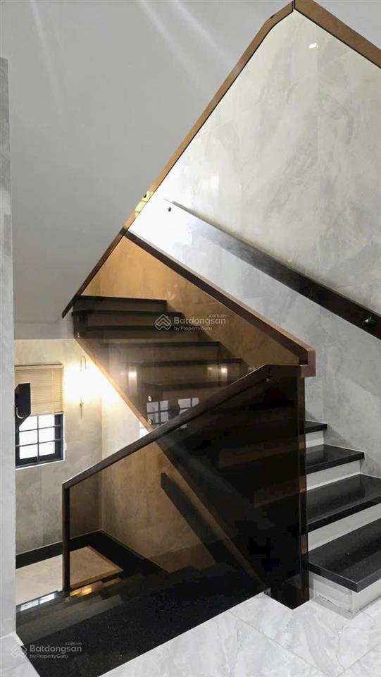 Bán nhà riêng tại đường d, chánh nghĩa, thủ dầu một, 20 tỷ, 600m2, hot!