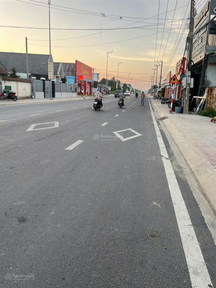 Bán nhà lầu mặt tiền bình nhâm 04 full hoàn công,  0944 023 ***