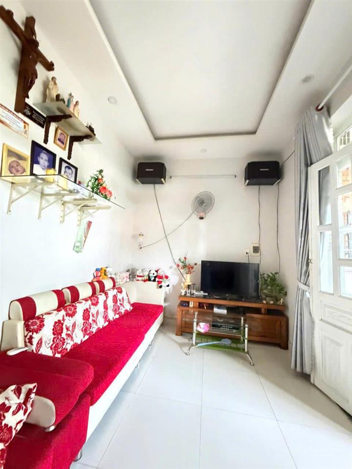 Bán nhà trệt lầu bình nhâm lái thiêu hẻm ô tô thông 3pn chỉ 2,75 tỷ.