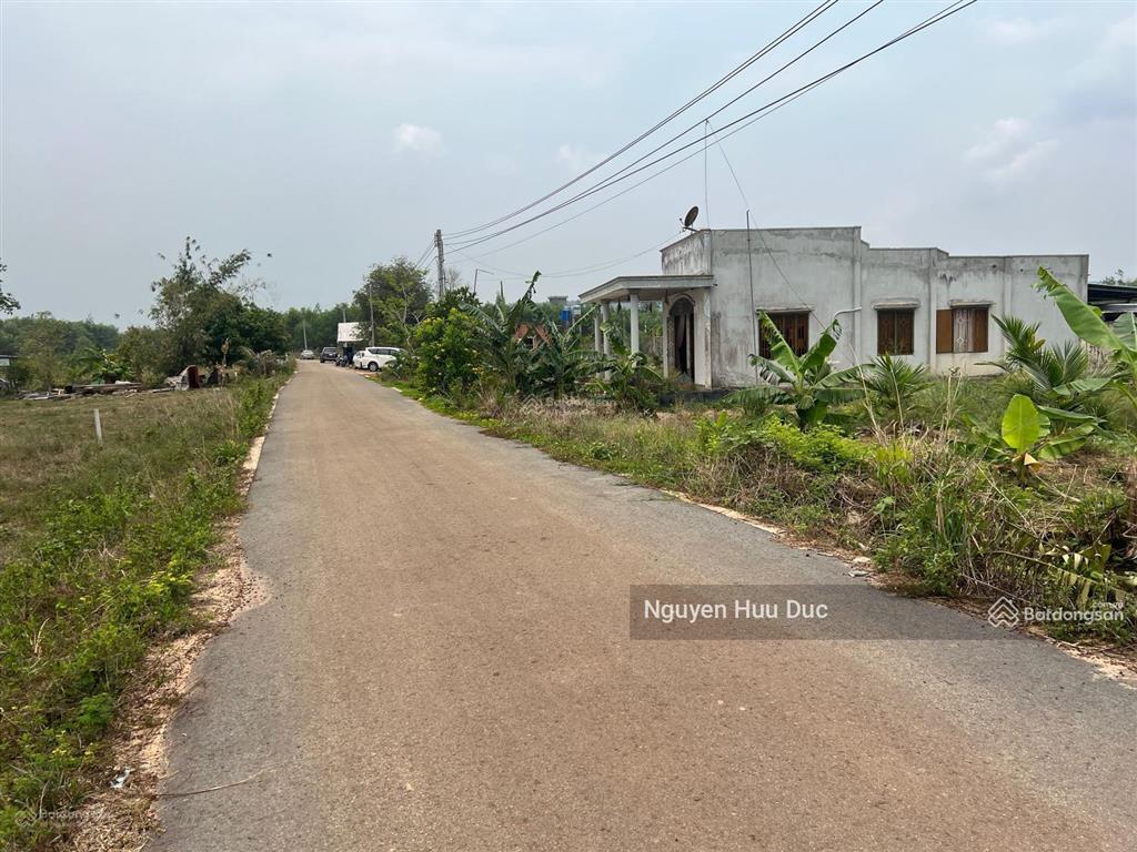 Bán đất mặt tiền nhựa và mặt hồ dầu tiếng (4ha) 100m2 thổ, xã định an, h dầu tiếng, bình dương