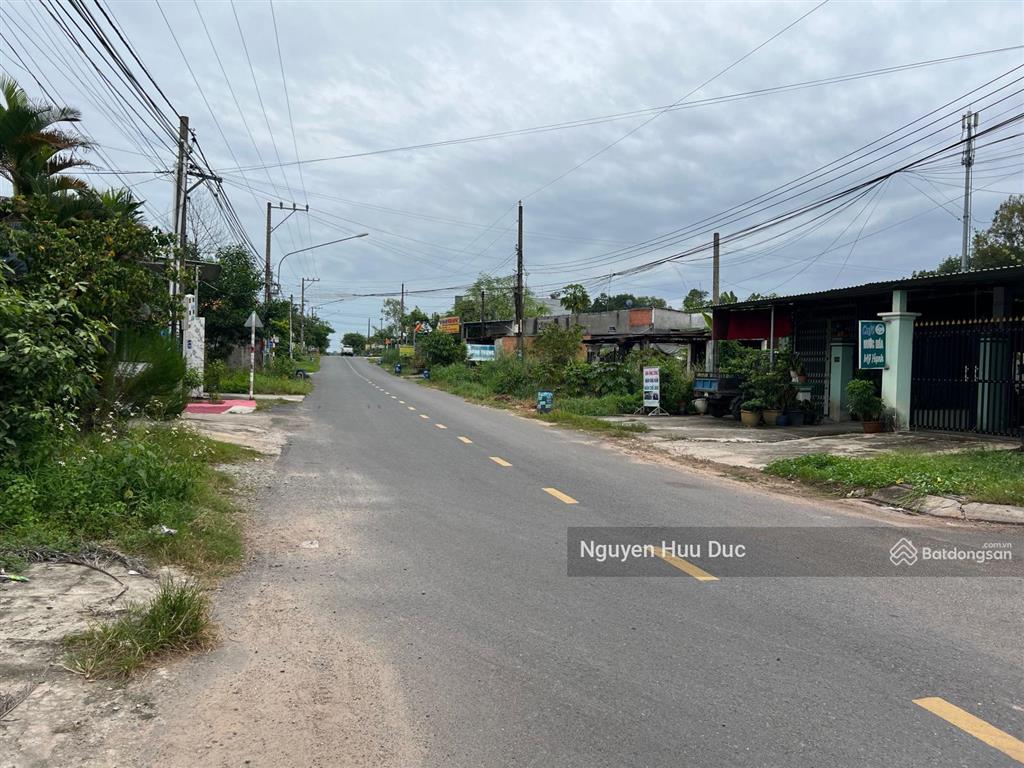 Bán đất phân nền hai mặt tiền đường nhựa 25 x 142 (600m thổ cư) p thới hoà, tp bến cát, bd 6tr/m2