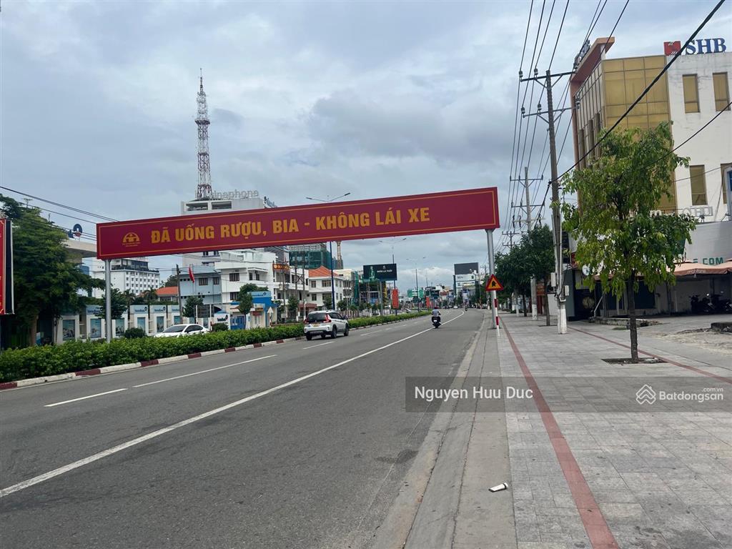 Bán đất mặt tiền quốc lộ 13 (2.569m2) thổ 1.800m2. p phú cường, tp. tdm, bình dương 295 tỷ đồng