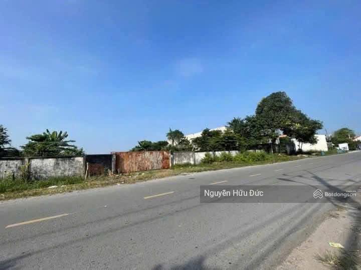 Bán đất mặt tiền đường sông lu (7.952m2 (100% thổ cư) xã hoà phú, huyện củ chi tphcm. 11tr/m2