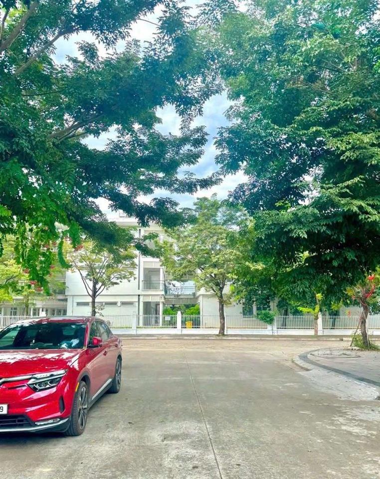 VISA ĐỊNH CƯ GẦN TỚI - BÁN NHÀ Ở TRONG VẠN PHÚC CITY 324M - 16.950 TỶ