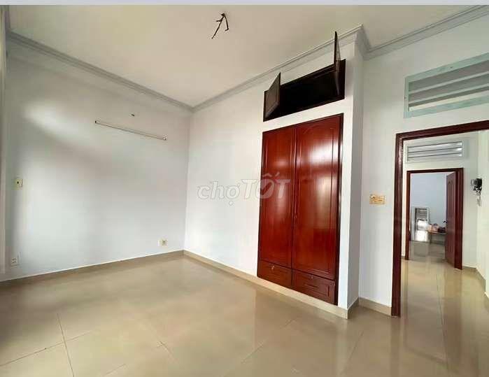 Trường Thọ - Đường Số 11- 2 Tầng 280m (5×28) -5PN- 3.9 Tỷ  