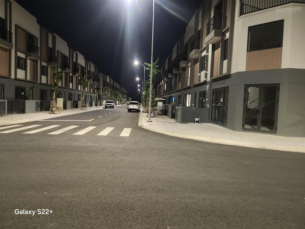 Sở hữu nhà phố chuẩn singapore chỉ với 600tr tại vsip2