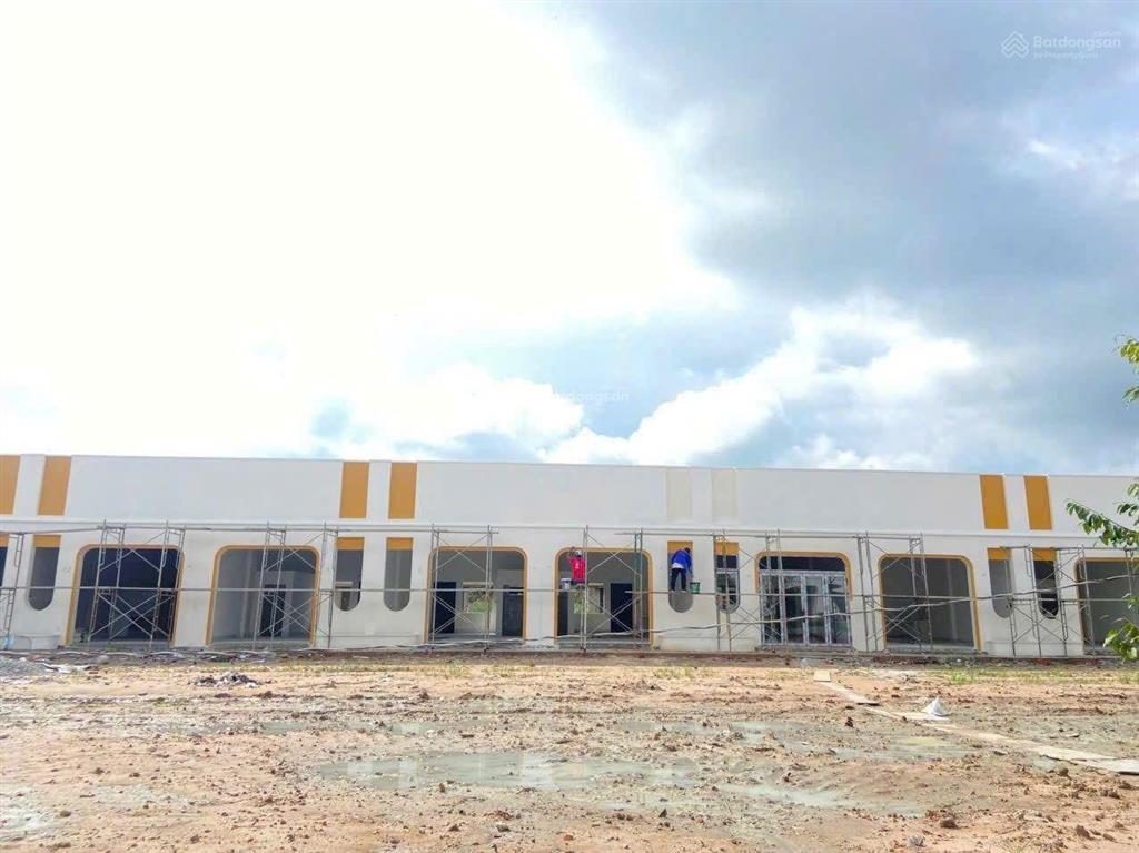 Cần bán gấp căn nhà khu d bàu bàng giá 1.688 tỷ