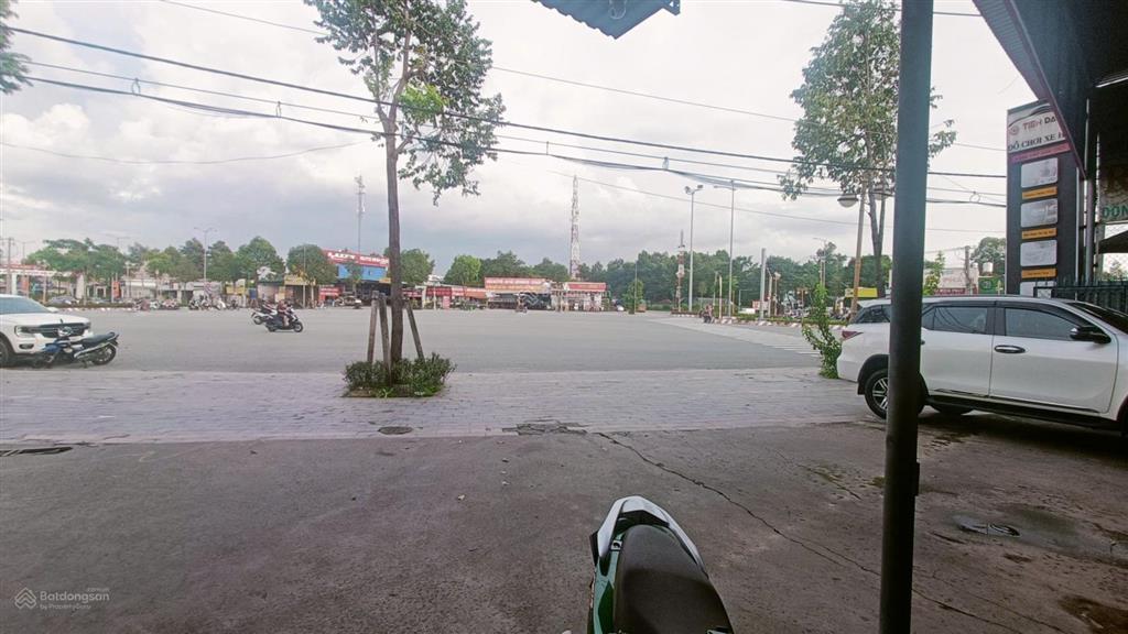 Bán đất 2 mặt tiền phạm ngọc thạch  dx40, phú mỹ, thủ dầu một