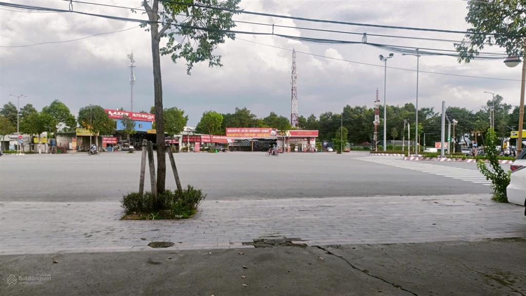 Bán đất 2 mặt tiền phạm ngọc thạch  dx40, phú mỹ, thủ dầu một