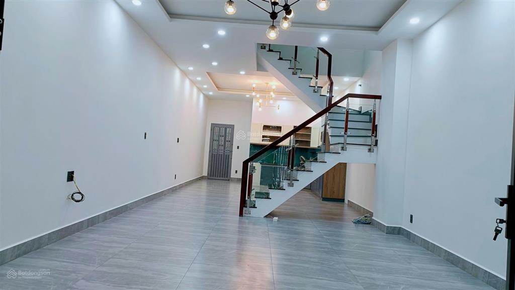 Nhà kdc hiệp thành 3 5x20m đường 8m  giá chỉ 5.99 tỷ  ở ngay
