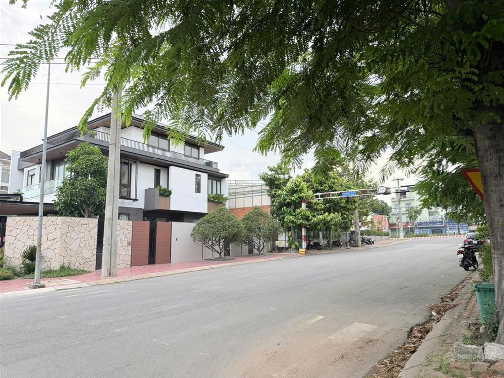 Bán nhà kdc hiệp thành 3, đường số 19, thủ dầu một, bình dương  98m², giá 3,8 tỷ