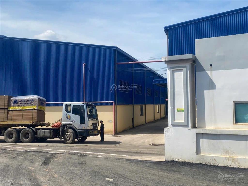 Cần bán nhà xưởng đang cho thuê dài hạn