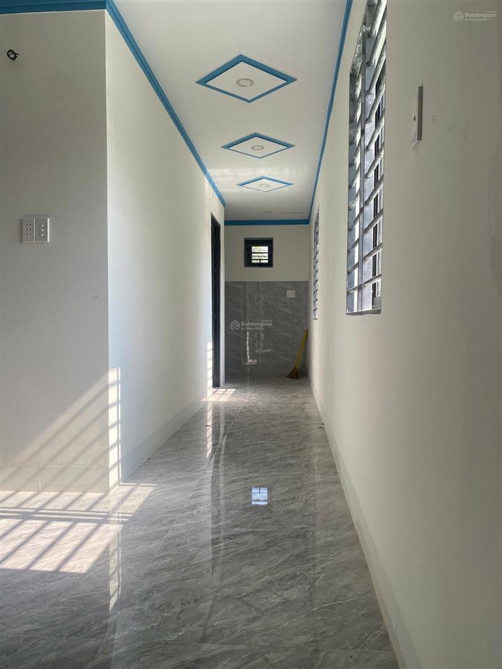 Nhà 1 trệt lửng mới xây mặt tiền nhựa sau 46 căn đại đăng, (142,5m2  4tỷ2 tl)