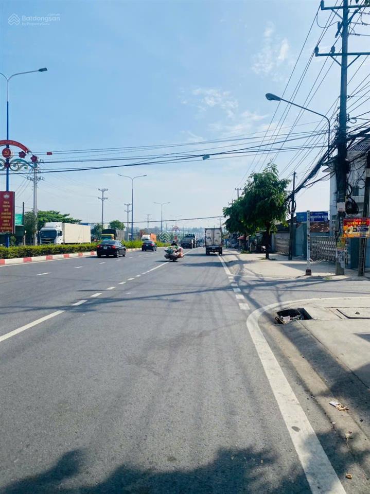 Bán đất mặt tiền đường nguyễn bính gần vòng xoay tân hiệp (251m2  2,5tỷ)