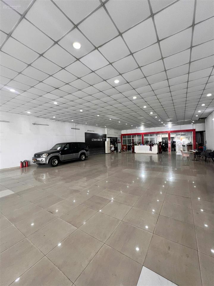 Chạm đáy! giảm 4 tỷ  mt ql13  246,8m2 48 tỷ hđt 150tr/tháng  ngang 12m  nở hậu  dtsd 420m2