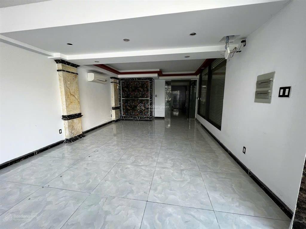 Xuất sắc! góc 2 mt ngang 8m  400m2 sàn  vạn phúc  dòng tiền 90 triệu/tháng