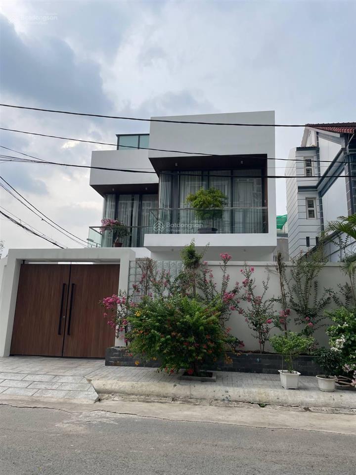 Đẳng cấp! biệt thự 2 mt bên sông hiệp bình chánh cách sông 200m