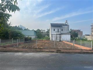 Đối diện sông 245m(10x24.5m)  mặt tiền kinh doanh, đường nhựa 10m  full thổ