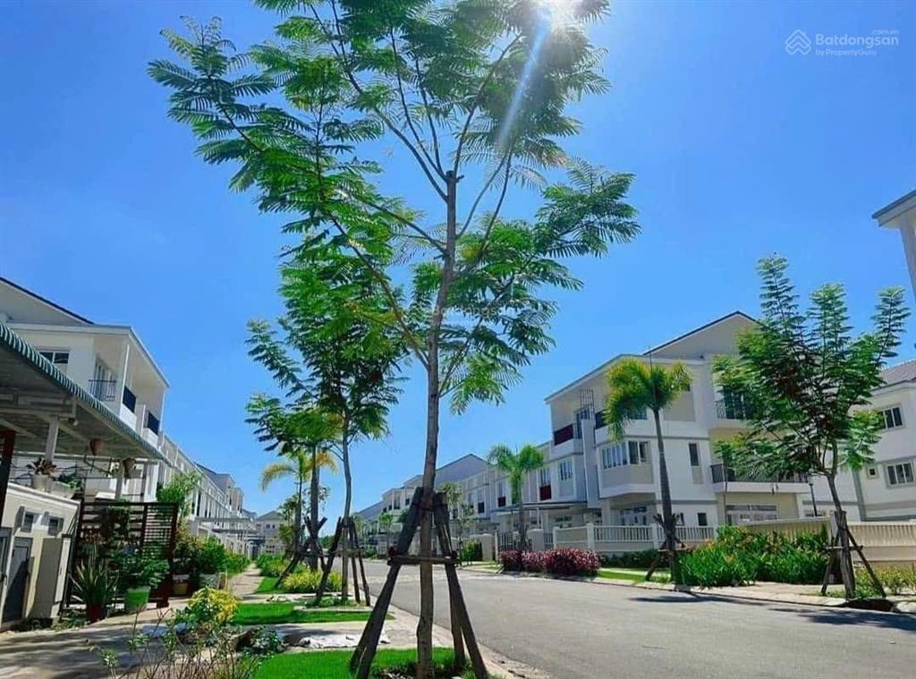 Chính chủ cần bán căn 5m vườn thiên đàng 2 ecolakes bến cát tphcm giá hời