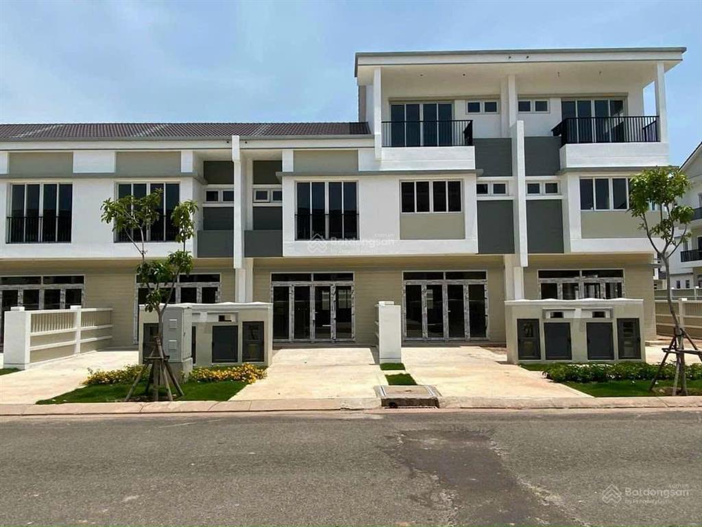Chính chủ cần bán căn 5m vườn thiên đàng 2 ecolakes bến cát tphcm giá hời